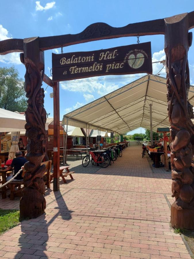 Tulipan Bungalow Camping Resort Gyenesdiás Dış mekan fotoğraf