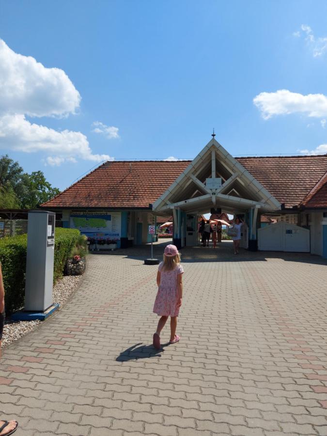 Tulipan Bungalow Camping Resort Gyenesdiás Dış mekan fotoğraf