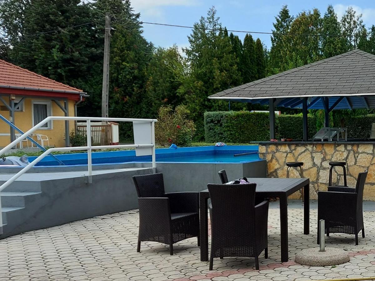 Tulipan Bungalow Camping Resort Gyenesdiás Dış mekan fotoğraf