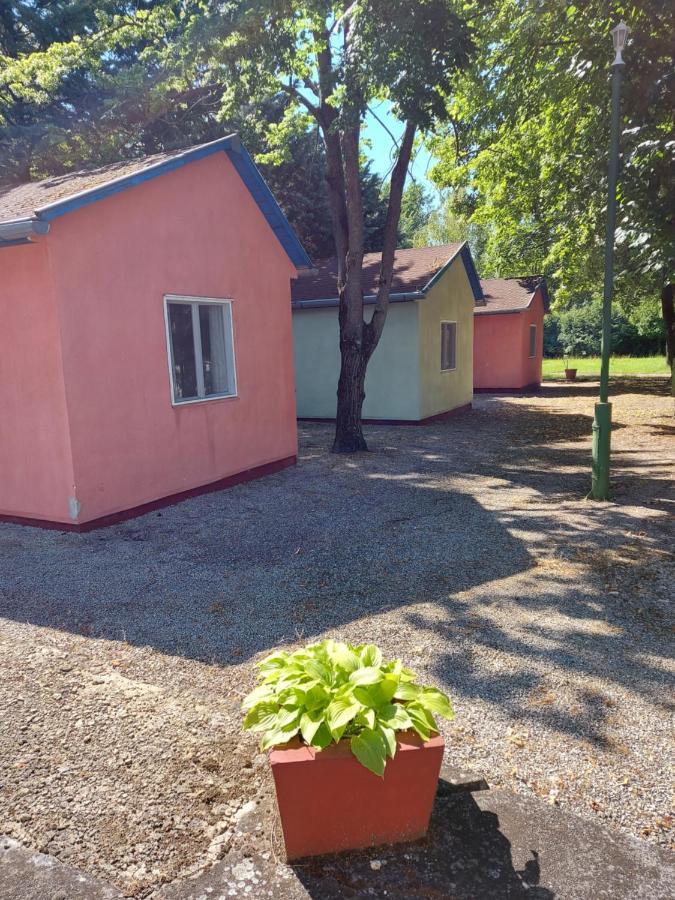 Tulipan Bungalow Camping Resort Gyenesdiás Dış mekan fotoğraf